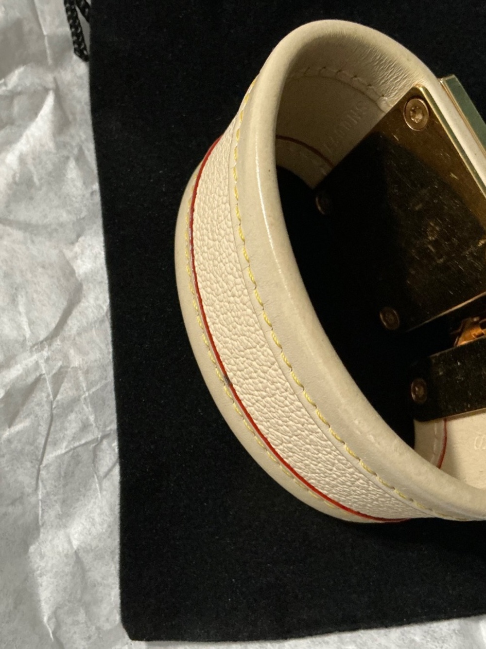 Louis Vuitton Leather and Gold Plated Brass Hardware Cuff Bracelet,Authentic - Picture 5 of 6